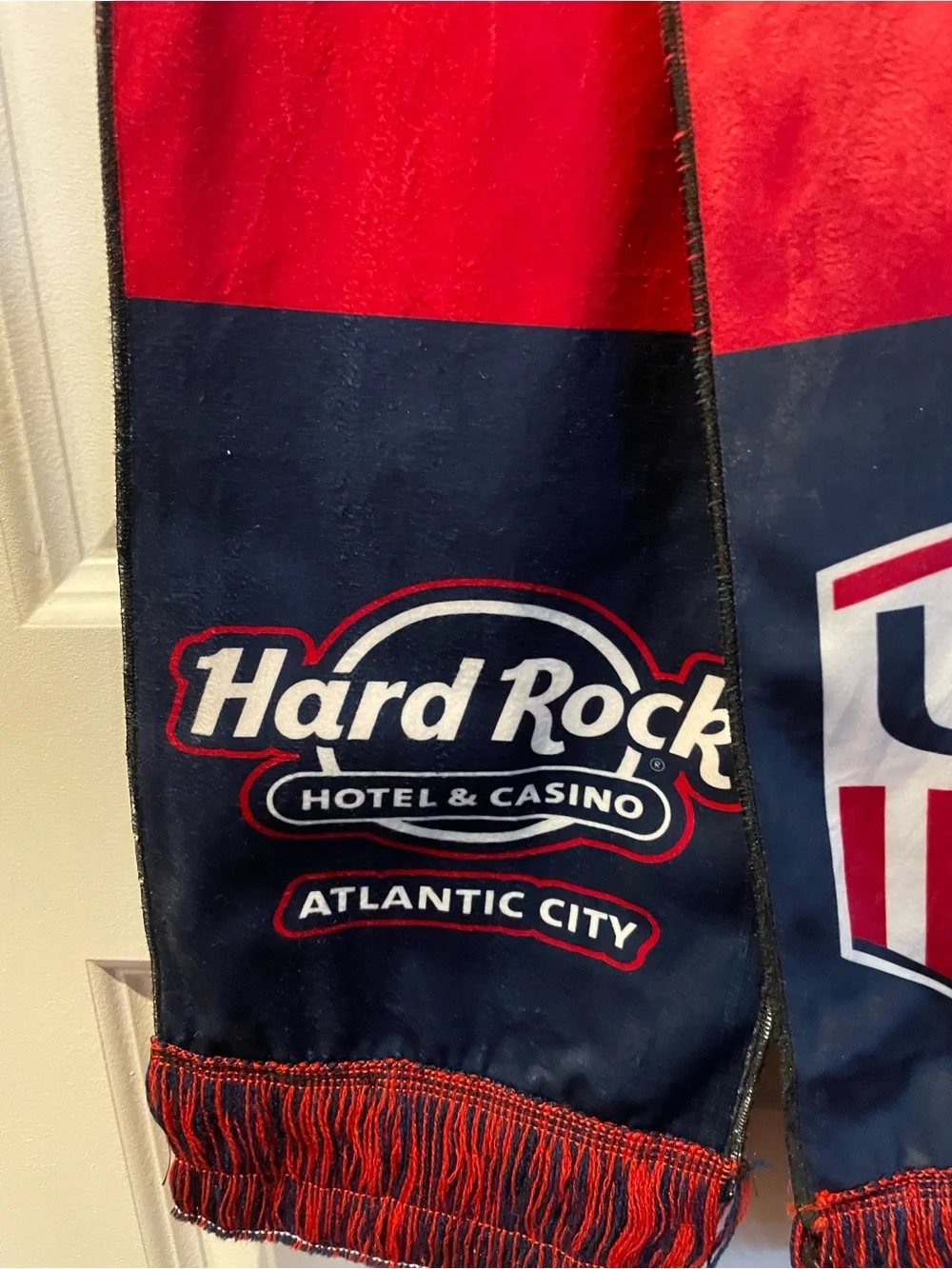 Hard Rock USA Soccer Scarf - Navy & Red